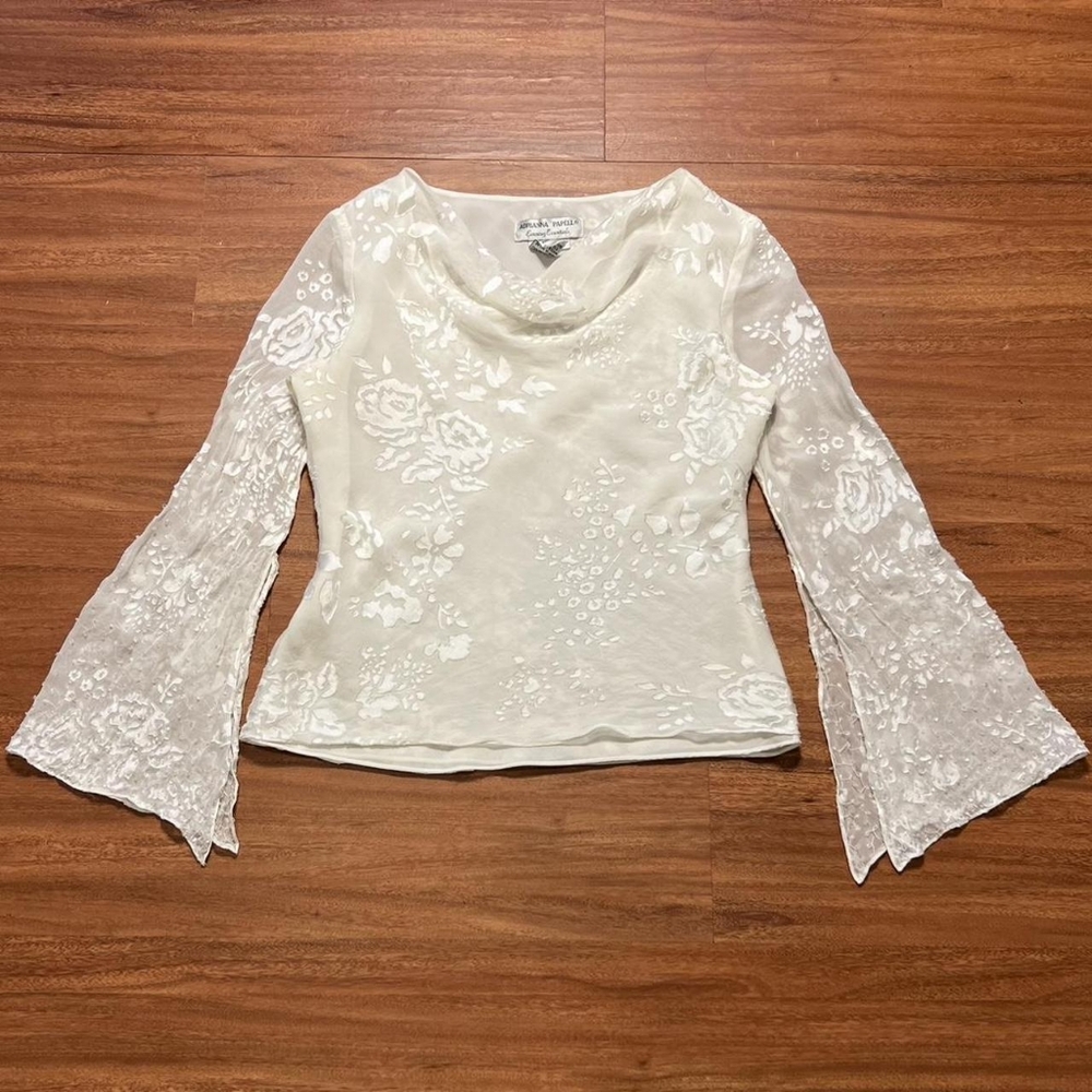 Elegant White Floral Lace Women's Top